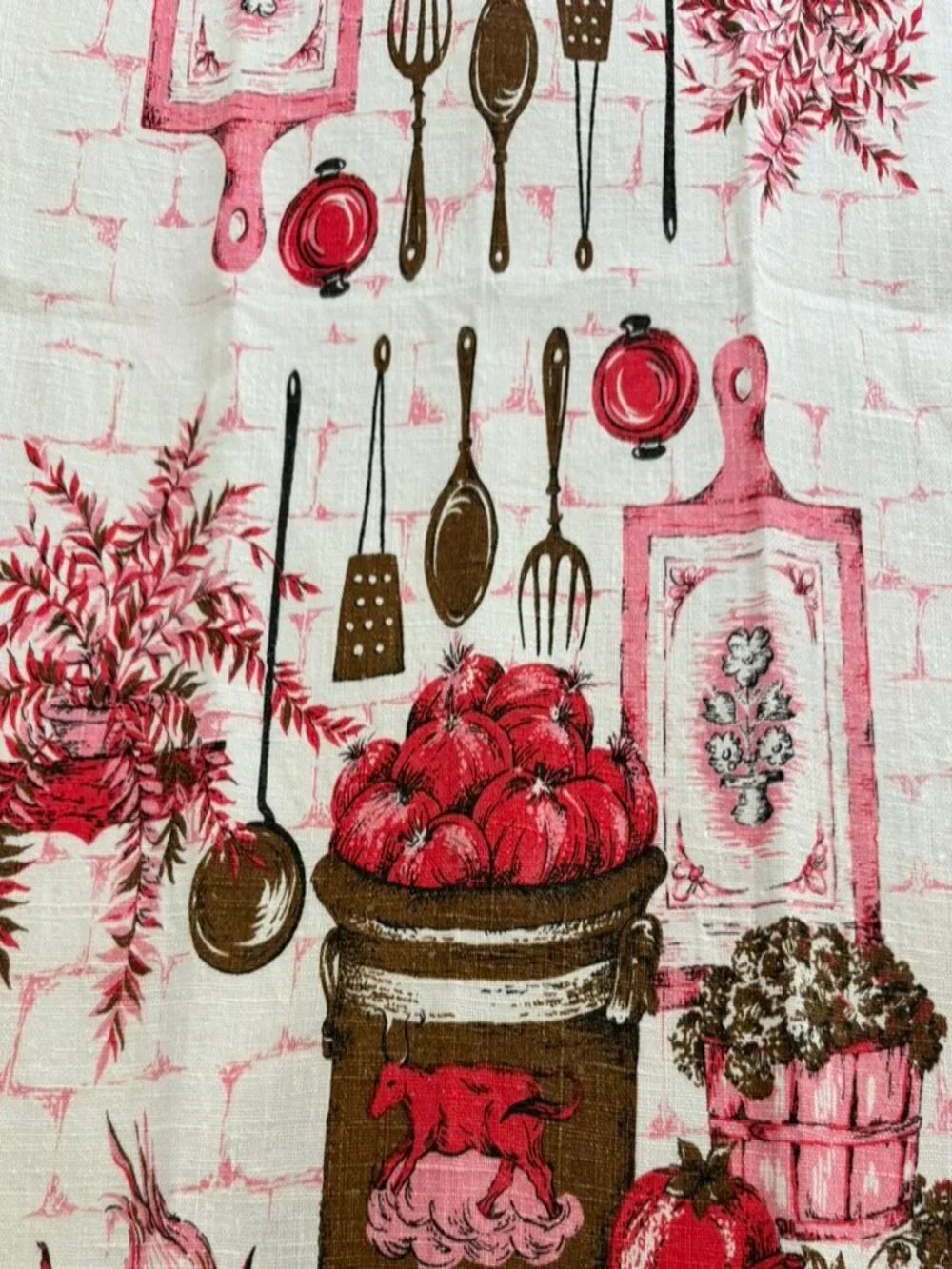 Vintage linen tea towel red brown design with kitchen utensils